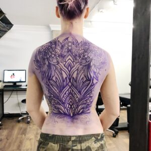 Upper body stencil on.
